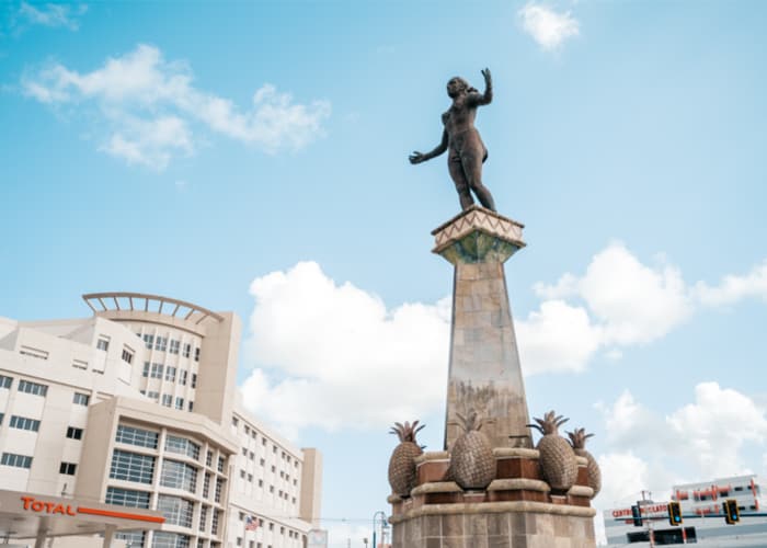 Monumento la India, Caguas, Puerto Rico