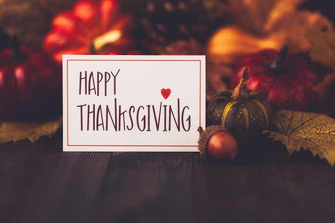 Four Thanksgiving-Themed Bulletins to Be Grateful For image happy-thanksgiving
